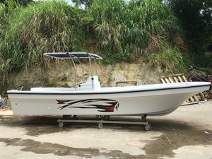 Bateau à moteur multi-tailles, coque en fibre de verre, couleur personnalisée, console, volant, auvent, <span class=keywords><strong>remorque</strong></span>, voiture, 60 CV, Yamahas <span class=keywords><strong>SOS</strong></span> - Product Image 5