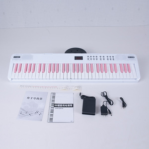 คีย์บอร์ดอิเล็กทรอนิกส์ 61 คีย์ลำโพงในตัวแบตเตอรี่ USB พลังงานคู่แบบพกพาสำหรับผู้ใหญ่เด็กนักเรียนผู้เริ่มต้น - Product Image 1