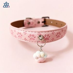 ปลอกคอสัตว์เลี้ยงลายอุ้งเท้าสีชมพูปรับได้สำหรับสุนัขตัวเล็กแมวลายการ์ตูนทุกฤดูกาล - Product Image 1