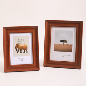 Présentoir <span class=keywords><strong>photo</strong></span> de bureau en bois massif de style européen, couleur et taille personnalisables, avec cadre en bois mural en verre haute définition pour la maison - Product Image 2