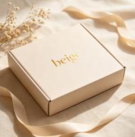 Boîte d'expédition beige personnalisée en carton ondulé pour produits de soin pour bébés avec impression couleur et logo doré