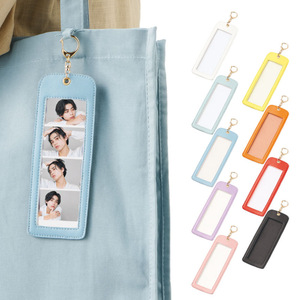 กระเป๋าใส่รูปภาพแฟชั่น PVC ลายตารางสี่เหลี่ยม หนังเทียม สำหรับใส่รูปสัตว์เลี้ยง รูปไอดอล หรือรูปภาพอื่นๆ  พร้อมสายคล้องคอ เป็นของขวัญ - Product Image 3
