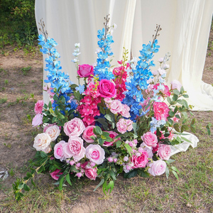 Arrangements de fleurs en soie personnalisés pour les allées de mariage, décorations de sol de style moderne pour les événements et les fêtes - Product Image 1