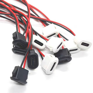 Conectores USB C de 2 Pines a Prueba de Agua IP68 con Cable, Grado de Impermeabilidad IPX8 - Product Image 1