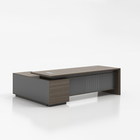 Scrivania moderna e semplice per manager, per ufficio aziendale o uso domestico, mobile in legno con pannelli, scrivania moderna.