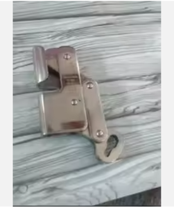 Dispositivo Anticaídas de Cable de Acero Inoxidable con Hebilla de Conexión Rápida, Capacidad de Peso de 130 kg y Longitud Ajustable - Product Image 3