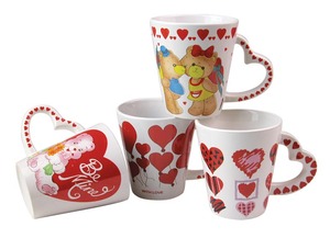 Cổ điển lãng mạn Valentines Mug thiết kế thời trang Mug gốm 11oz sữ<span class=keywords><strong>a</strong></span> gốm Mug với trái tim xử lý - Product Image 2
