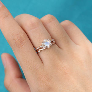 Ensemble de bagues de fiançailles en or rose unique, style vintage, demi-éternité, taille marquise, pierre de lune - Product Image 6