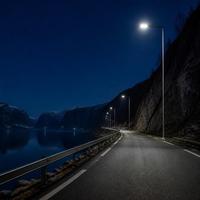 Lampadaire LED DL226 4200-42000lm 140lm/W IP66 AC90-305V SMD3030 50000H Garantie 5 ans CE RoHS Dimmable
