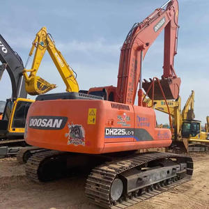 High Standard Used Korea Mini Excavator Doosan DH225LC with <b>Top</b> Running Function DH220/DH150/DH300 for Sale - Product Image 1
