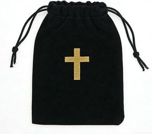 Pochette en velours noir avec cordon de serrage et logo personnalisé, sac cadeau pour bijoux avec croix dorée, pochette pour chapelet, pour église, baptême, communion, cadeau de cérémonie, vente en gros - Product Image 1