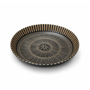 Assiettes de service rondes en céramique noire, artisanat japonais traditionnel - Product Image 1