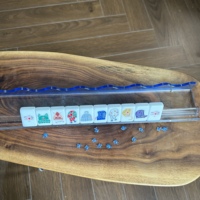 Ensemble de Mahjong américain imprimé chat de 160 pièces, style boule de laine, avec tapis de jeu, supports de tuiles et étuis de transport en option