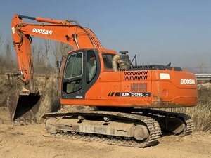 รถขุด Doosan DX225LC สีเดิมจากโรงงาน มือสอง 22 ตัน สภาพดี ประหยัดน้ำมัน พร้อมส่ง - Product Image 1