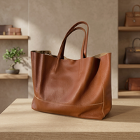 Tas Selempang Wanita BS INTERNATIONAL Kulit Domba Kambing Asli, Model Clutch Kasual, Penutup Ritsleting, Tali Selempang, Dapat Disesuaikan, Ukuran Besar