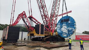 Sany Crawler Crane 2020 Model 700 Ton <b>Used</b> <b>Machinery</b> with Cummins Engine and 177m Lifting Height - Product Image 2