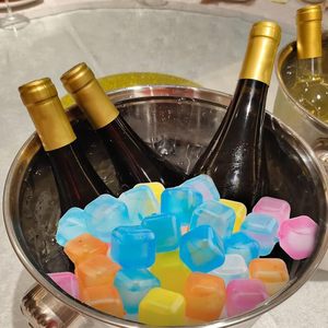 <span class=keywords><strong>Cubo</strong></span> de <span class=keywords><strong>hielo</strong></span> reutilizable de 2,5 cm, cubos de <span class=keywords><strong>hielo</strong></span> de plástico cuadrados coloridos, cubitos de <span class=keywords><strong>hielo</strong></span> recongelables para bebidas - Product Image 2