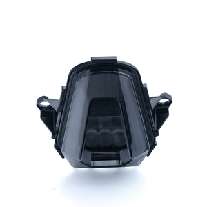 Feu arrière LED intégré avec lentille fumée pour CB1000 Hornet - Product Image 4