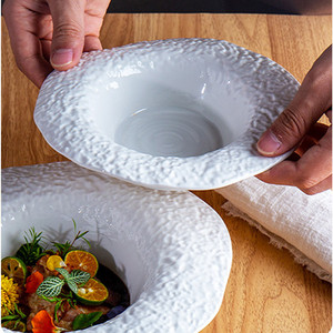 Assiettes à <span class=keywords><strong>soupe</strong></span> au <span class=keywords><strong>design</strong></span> rocheux irrégulier, bols à dessert en porcelaine blanche pour la vaisselle de restaurant - Product Image 6