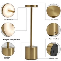 Lampe de table LED moderne en métal, rechargeable par DC, sans fil, 5W, à intensité variable, avec commande tactile, portable, pour restaurant et hôtel (vente en gros)