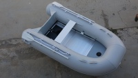 Bateaux pneumatiques robustes avec fond plat en PVC, bateau de pêche gonflable en caoutchouc pour la dérive et les activités de plein air