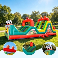 Parcours d'obstacles gonflable interactif commercial de grande taille rouge et bleu pour enfants en plein air