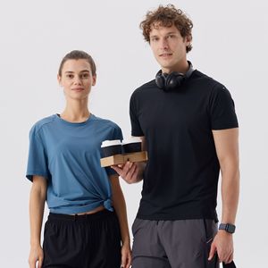 <span class=keywords><strong>T</strong></span>-<span class=keywords><strong>Shirt</strong></span> Unisex Personalizzabile con Logo, Rinfrescante e ad Asciugatura Rapida, Elasticizzata in 4 Direzioni, Traspirante per Escursionismo, <span class=keywords><strong>Trekking</strong></span>, Corsa e Campeggio - Vendita all'Ingrosso - Product Image 4