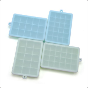 Bandeja de silicona para cubitos de hielo Lihefeng, 15 y 24 compartimentos con tapa, para gelatina, chocolate, hielo, congelación rápida - Product Image 1