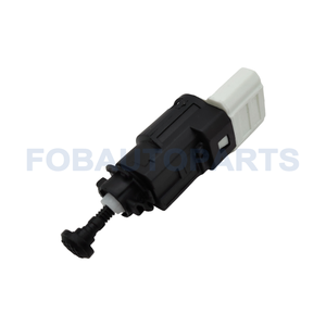 Interruptor de luz de freno para Dacia Lodgy Nissan Primastar Renault <span class=keywords><strong>Clio</strong></span> 8200276361 - Product Image 5