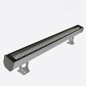 Barre lumineuse LED murale en aluminium 5000K IP65 pour extérieur, 70lm/W, résistante à l'eau, lumière du jour, contrôle DMX, IRC 90, garantie 2 ans - Product Image 3
