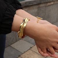Chris april Dernière conception Bracelets manchette minimaliste en argent sterling 925 plaqué or