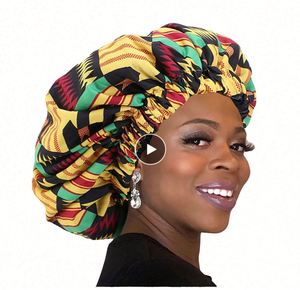 Bonnet Ankara réversible double couche en satin imprimé africain grande taille pour femme, idéal pour les voyages et la plage, mode quatre saisons - Product Image 1