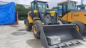 รถตักล้อยางจีน ยี่ห้อใหม่ 3 ตัน รุ่น LW300FN รับน้ำหนักได้ตามมาตรฐาน  เครื่องยนต์ Weichai 92 กิโลวัตต์ ระดับ Tier 2  แบบขับเคลื่อนล้อหน้า - Product Image 3