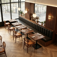 Ensemble de banquettes de restaurant style Mid-Century Modern, banquette en cuir capitonné, table en bois, chaises en rotin