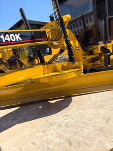 รถเกรดเดอร์มือสอง Caterpillar 140K พร้อมเครื่องยนต์ 12 ตัน น้ำหนักใช้งาน 130 กิโลวัตต์ สภาพดี ขาย - Product Image 6