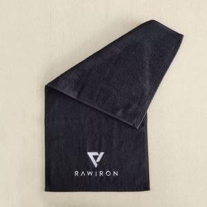 Serviette de sport et de fitness en coton épais 100% avec logo brodé, couleur personnalisée noir et blanc - Product Image 3