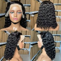 Perruques Courtes en Cheveux Humains Naturels Ondulés Profonds 13x4 avec Dentelle Frontale Haute Définition pour Femmes Noires – Vente en Gros