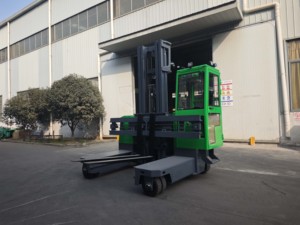 Montacargas Multidireccional de Gran Capacidad de Carga, Radio de Giro Pequeño, Ideal para Espacios Reducidos y Pasillos Estrechos - Product Image 1