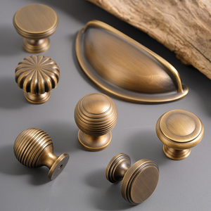 النحاس النقي خزانة الملابس قذيفة النحاس الصلب العتيقة النحاس الأجهزة الزخرفية المنزل النبيذ النحاس الكامل شبه دائرية درج مقبض مقبض - Product Image 4