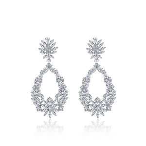Bijoux Messi MSE-860 Boucles d'oreilles en or blanc 18 carats avec diamants pour femmes - Product Image 1
