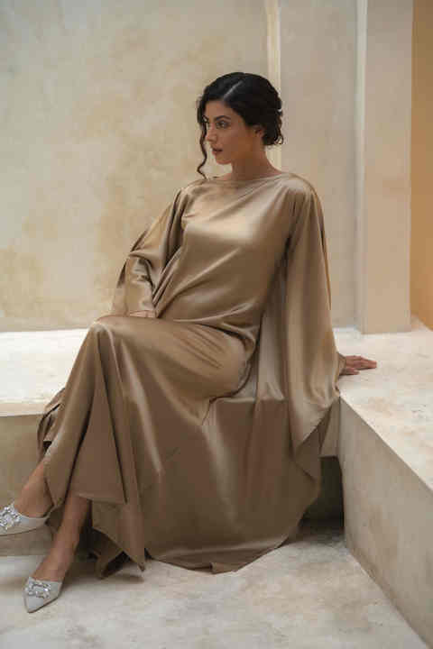 Classy Women arabic Kaftan main image 1