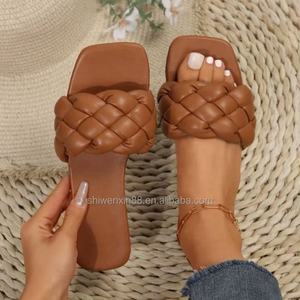 Zapatillas de <span class=keywords><strong>playa</strong></span> planas para mujer de nuevo estilo, zapatillas baratas de alta calidad para mujer, zapatillas al por mayor, gran oferta, sandalias de moda para mujer de <span class=keywords><strong>la</strong></span> vida diaria - Product Image 4