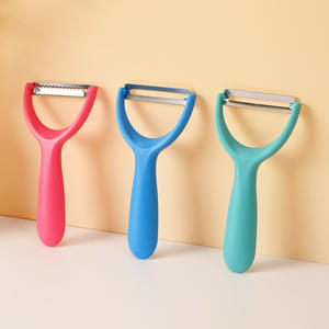 Ensemble de 3 éplucheurs en acier inoxydable personnalisés, outil multifonction pour éplucher les légumes et les fruits, lavage à la main uniquement - Product Image 3