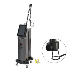 Máquina de Láser Fraccional de CO2 con Tubo de RF, Reduce los Poros, Elimina Cicatrices, Estiramiento Facial, Reafirmación de la Piel - Product Image 4