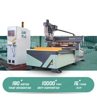 Routeur CNC intelligent haute vitesse pour le travail du bois, machine de découpe et de fraisage pour panneaux de porte en bois massif et MDF