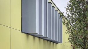 Panel de pared de tablero de cemento de fibra de cubierta en relieve de alta calidad impermeable e ignífugo para exteriores particiones de Hotel - Product Image 6