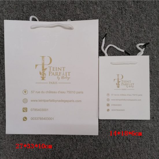 Wholesale Custom Eco-Friendly Recycled White Paper Bags Classic Style Cotton Rope Handle Embossing/Debossing Gold Stamp Silk