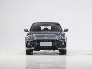 Nuovo, Economico, Conveniente e Confortevole |   Morris Garages <span class=keywords><strong>MG</strong></span> 5 Sedan 100km 1.5 L CVT 180DVVT Automatico |   Spedizione Globale Disponibile - Product Image 1