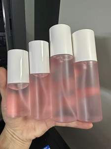 Vente en gros <span class=keywords><strong>de</strong></span> produits <span class=keywords><strong>de</strong></span> beauté <span class=keywords><strong>de</strong></span> marque privée Vegan Dewy matte <span class=keywords><strong>Spray</strong></span> <span class=keywords><strong>de</strong></span> réglage <span class=keywords><strong>de</strong></span> maquillage fixateur <span class=keywords><strong>de</strong></span> brume imperméable à <span class=keywords><strong>l</strong></span>'eau longue durée - Product Image 2