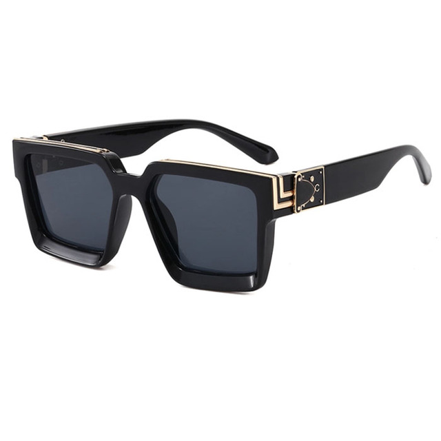 2025 Sexy Hot Eyewear in STOCK Fashion Men Women Rectangle Square Oversized UV400 Black Shades Sunglasses